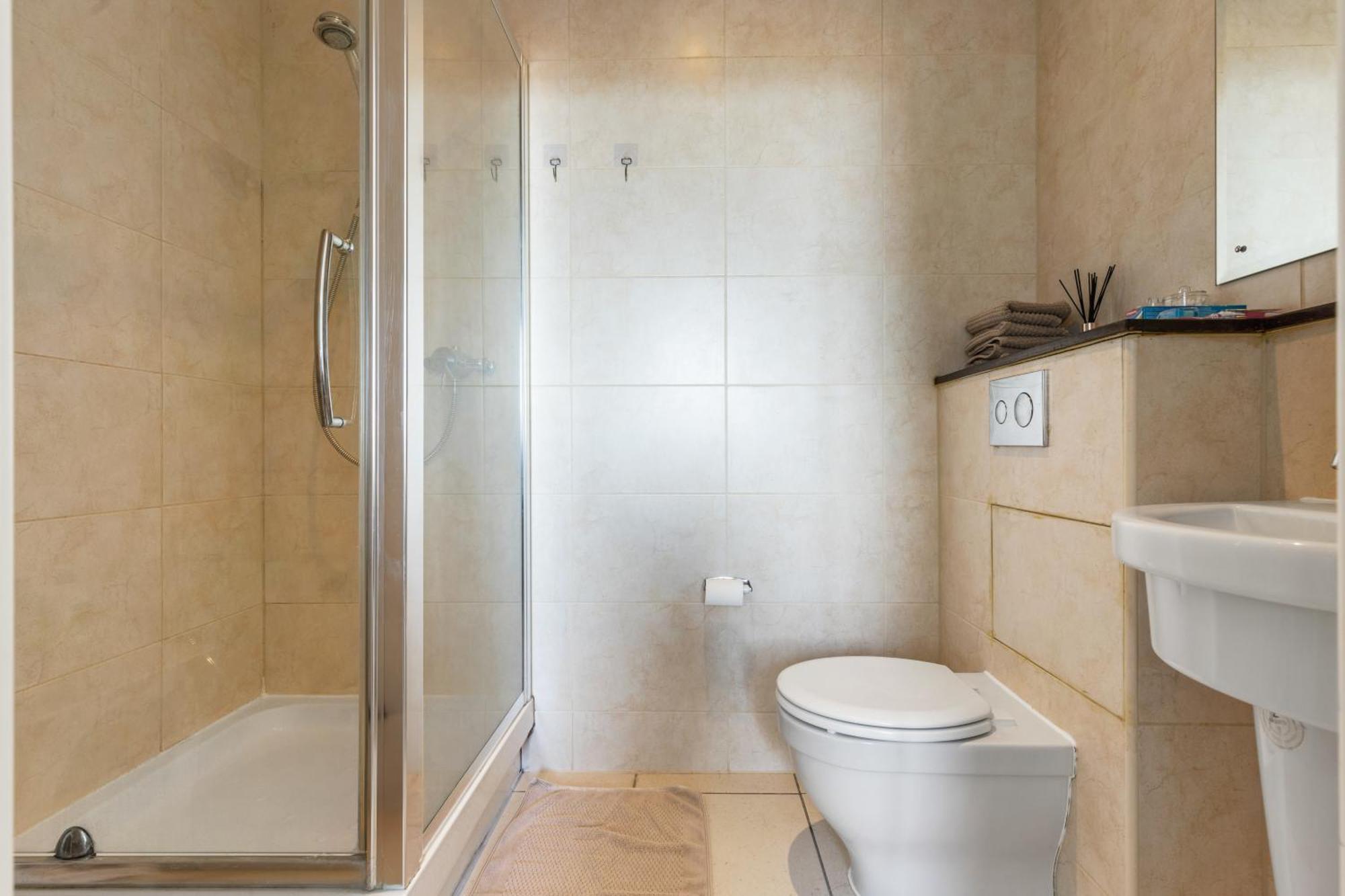 London City View Apartment, Short Walk To Tower Bridge, Free Parking Exterior photo